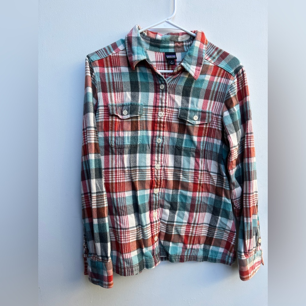 Patagonia Red Green Plaid Button-Down Shirt